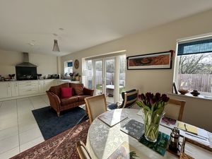 Photo 10- click for photo gallery